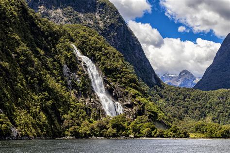 How To Visit Zealandia The Lost Eighth Continent Of The World Lonely
