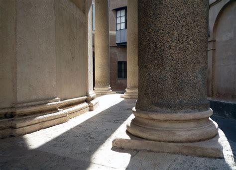 Bramantes Tempietto Column And Pilaster Bases Donato