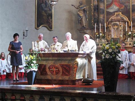 View the profiles of professionals named jürgen decker on linkedin. Goldenes Priesterjubiläum von Konrad Schultis - Winden im ...