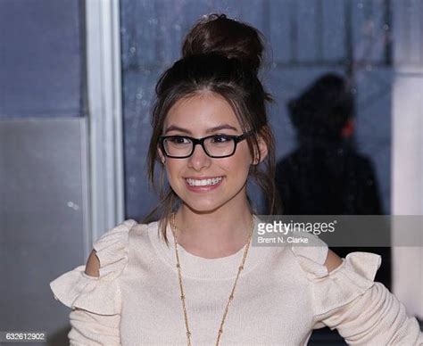 Madisyn Shipman Visits The Empire State Building Photos And Premium