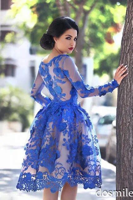 2016 New Sexy Royal Blue Knee Length See Through Long Sleeves Luxury Lace Short Cocktail Dresses