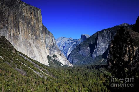 Yosemite Tunnel View Photograph By Nige Heaney Fine Art America