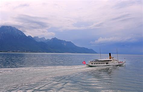Auf unserer karte vom genfer see zeigen wir ihnen die schönsten orte für kulinarische entdeckungen, zeigen winzer der region sowie sehenswertes. Kanton VD: Warnung vor herumschwimmenden Gegenständen im ...