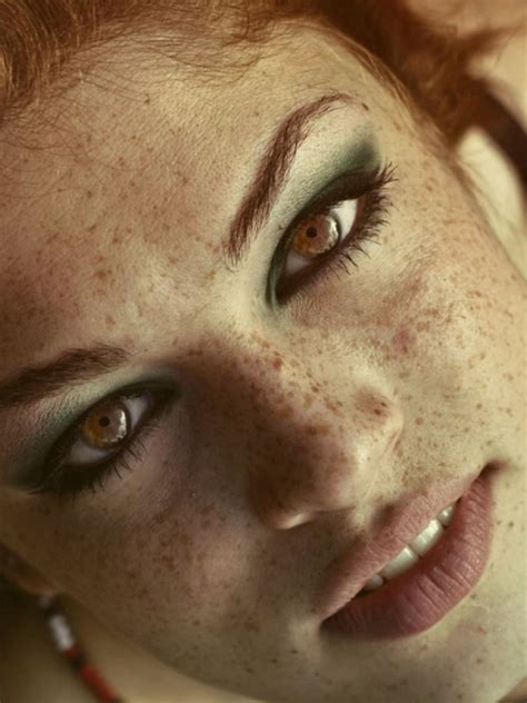 Pin By Alan On Ginger Girls Beautiful Freckles Freckle Face Freckles Girl