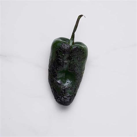 Chile Poblano Everything You Need To Know About Poblano Peppers