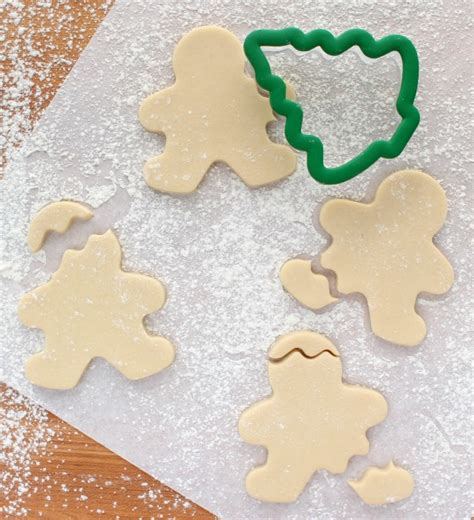 How To Make Bitten Gingerbread Men Cookies With Wilton And Michaels Products The Sweet