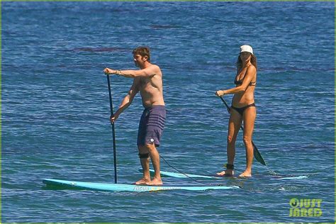 Gerard Butler Makes Out With His Mystery Girlfriend On The Water Photo 3205058 Bikini Gerard