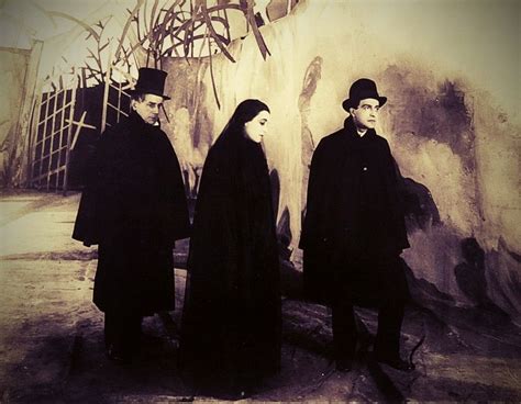 The Cabinet of Dr Caligari | Film art, Dr caligari, Movie monsters