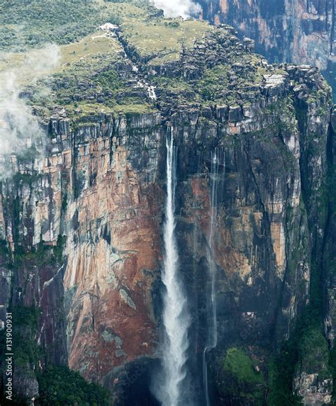 Angel Falls Top Parts Is Worlds Highest Waterfalls 978 M View From