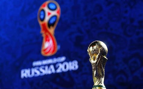 fifa world cup russia 2018 trophy closeup hd wallpaper wallpaperbetter
