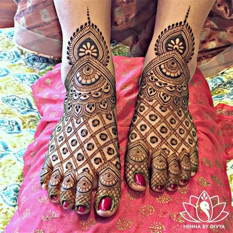 New Easy Floral Arabic Leg Mehndi Design Bridal Foot Mehndi Designs