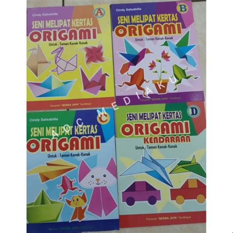 Dekorasi rak dinding tempel floating minimalis dengan pembatas tepi kanan dan kiri kayu palet rak dinding dapat difungsikan untuk tempat display tanaman dengan cara melubangi panel untuk pot. Gambar Buku Dari Kertas Origami - Temukan Jawab