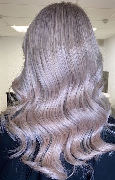 12 Best Platinum Silver Hair Colors For 2021