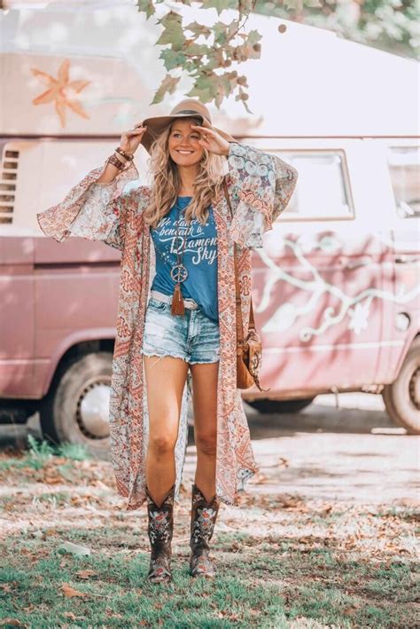 the 10 best bohemian influencers you should be following in 2018 hippie style look hippie chic