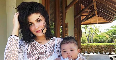 Kylie jenner is celebrating her daughter's one month birthday the only way she knows how—on instagram. Kylie Jenner Shares 3-Month-Old Stormi Pic While ...