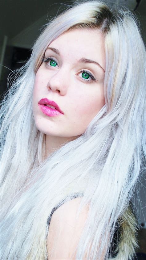 Girl With White Hair Galhairs