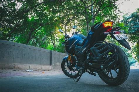My instagram id biker_prakash_choudhary biker_prakash_choudhary?igshid=1nih0r0j2nmu0. Honda Hornet 2.0 Review; mileage, fuel efficiency, top ...
