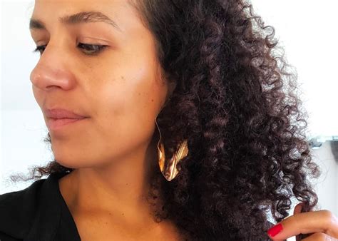 Wer krause haare hat, kennt das: Die perfekte Welle - John Frieda Frizz Ease Haircare ...