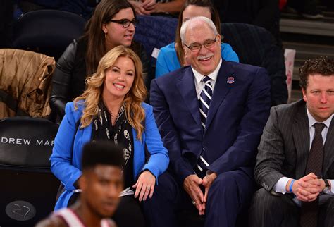 Phil Jackson Jeanie Buss Relationship Cleared Up By Ex Player The