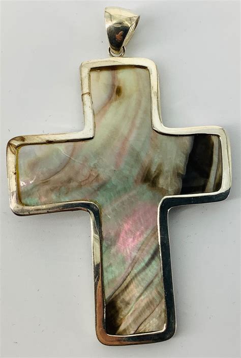 Lot Mother Of Pearl Cross Pendant