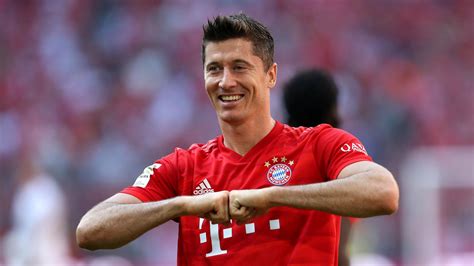 Football statistics of robert lewandowski including club and national team history. Gol makinesi Robert Lewandowski - Asist Analiz