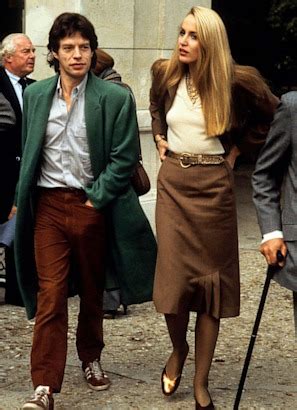 But a very tall woman is treated like something of a freak. Why Dating Taller Women Is No Big Deal | Short Guy Central
