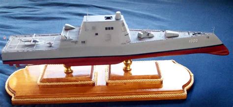 We have 1 images on cartoon model don't forget to bookmark cartoon model ddg zumwalt using ctrl + d (pc) or command + d (macos). M o d e l W a r s h i p s . c o m - G a l l e r y