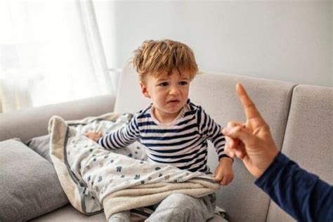 5 Simple Steps On How To Teach Your Kids Not To Interrupt An Everyday
