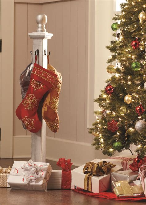 Christmas Stocking Hanger Metal Fireplace Mantelpiece Hook Ornament New