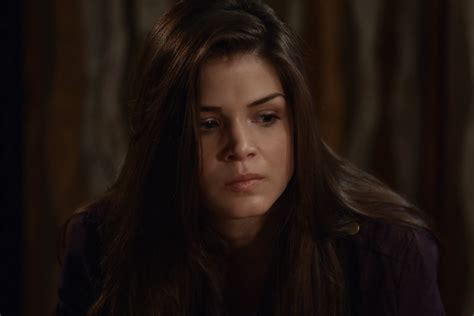 Walking The Halls 011929 598 Marie Avgeropoulos As Amber I Flickr