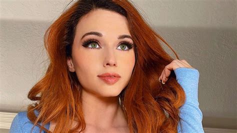 amouranth wants to run her own convention but won t repeat tanacon disaster dexerto