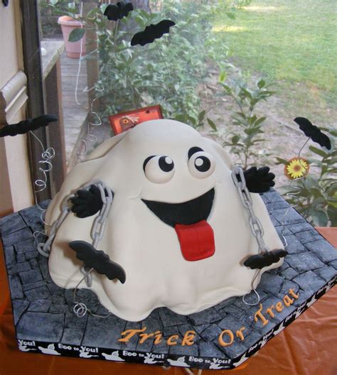 Silly Ghost My Version Of A Lindy Smith Design Cakeboard Is Covered