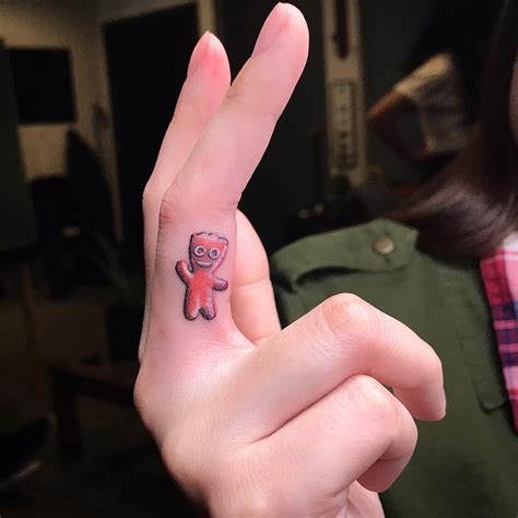 10 Most Creative Small Hand Tattoos You Need To Know In 2019 Small