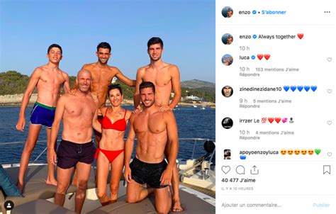 Photo Véronique La Femme De Zinedine Zidane Dévoile Ses Abdos Saillants En Bikini Entourée De