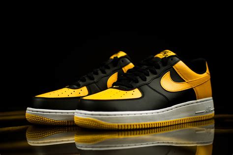 The Classic Black And Yellow Color Scheme Makes Its Way To The Nike Air