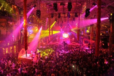 De Facto Best Clubs In Europe - High Style Life