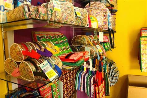 Hal ini dikarenakan membeli barang secara online lebih simpel dan mudah dilakukan dibandingkan berbelanja secara konvensional atau secara langsung. kuliah: APLIKASI PENGOLAHAN SAMPAH RUMAH TANGGA MENJADI ...