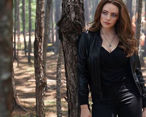 Ragno Frangia Sirena Danielle Rose Russell Leaked Canale Contenere