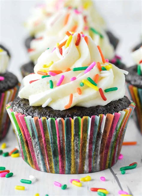 Chocolate Cupcakes With Vanilla Frosting Recipe Chisel And Fork