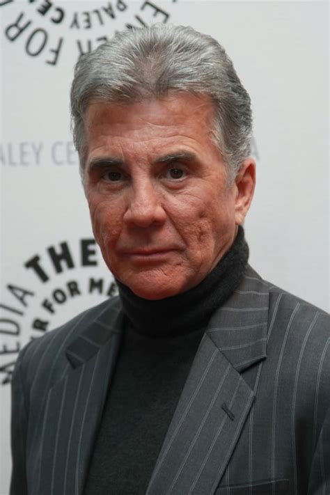 Fanatic Feed John Walsh Returns To Americas Most Wanted Emmy Host