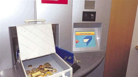 Ein bankschließfach, das lohnt sich vor allem, um dort wichtige dokumente und kostspielige wertsachen wie teuren schmuck, kleinere mengen gold oder andere. Begehrte Bankschließfächer: Sparkasse erweitert Angebot ...
