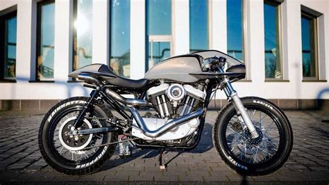 A Futurisztikus Stílusú Harley Davidson Café Racer Ami Akár Alattad Is