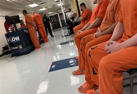 Sarasota Jail Hopes Handing Out IDs Will Boost Ex-Inmates' Success On ...