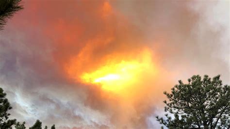 Colorado Wildfires Thousands Flee Cameron Peak Calwood Fires