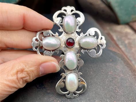 Vintage Large Sterling Silver Bud Cross Brooch Pendant With Baroque