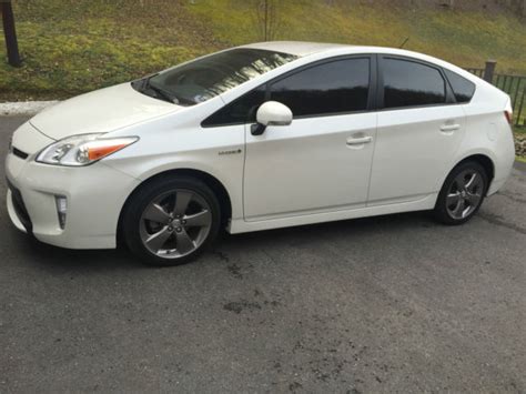 The average price of a 2015 toyota prius transmission fluid change can vary depending on location. 2015 Toyota Prius Persona Series Blizzard Pearl MSRP $28840