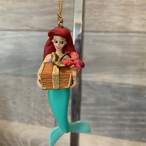 Disney Holiday Grolier Dco Disneys The Little Mermaid Ariel