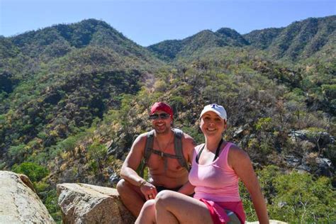 Fox Canyon Day Hike Getyourguide