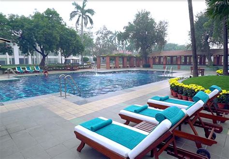 Jaypee Palace Hotel And Convention Centre Agra Hotel Price Address And Reviews