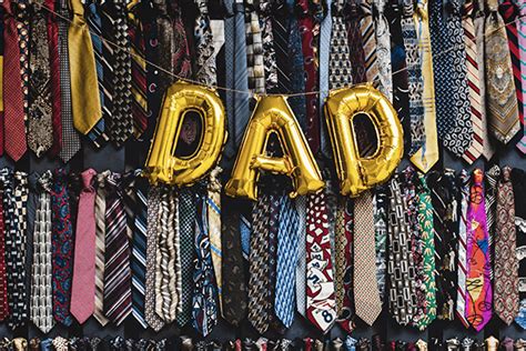 20 Fathers Day Ideas To Make Dad Feel Special Greetings Island